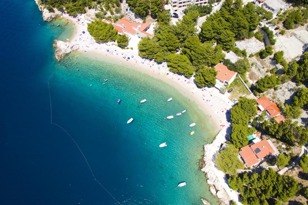 Apartments By The Sea Brela, Makarska - 11821 Luaran gambar