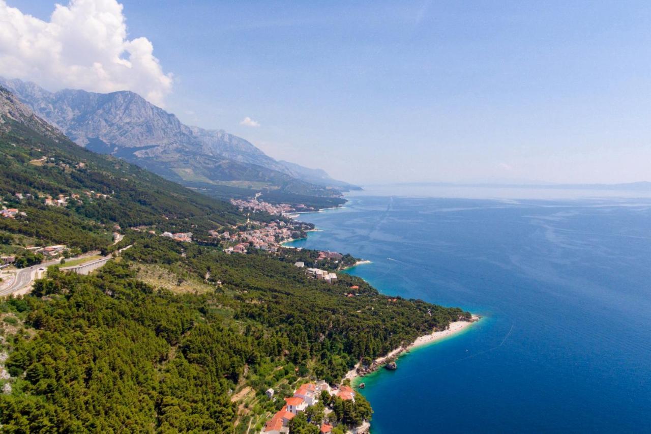 Apartments By The Sea Brela, Makarska - 11821 Luaran gambar