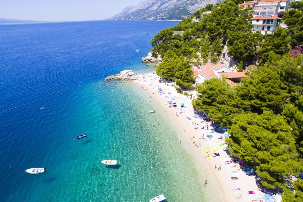 Apartments By The Sea Brela, Makarska - 11821 Luaran gambar