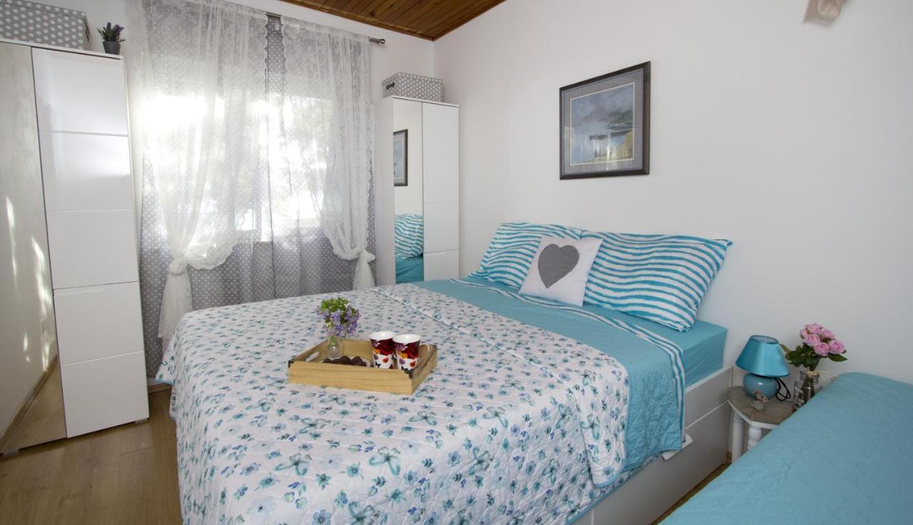 Apartments By The Sea Brela, Makarska - 11821 Luaran gambar