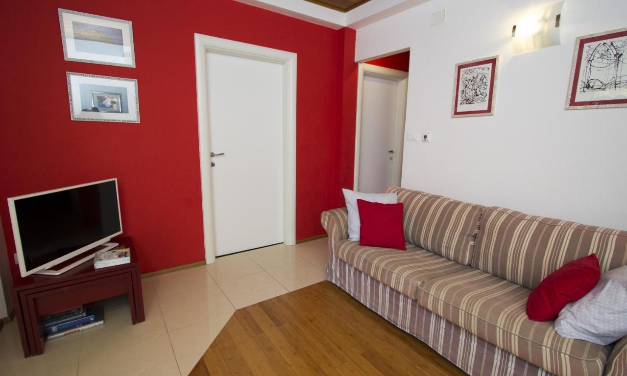 Apartments By The Sea Brela, Makarska - 11821 Luaran gambar