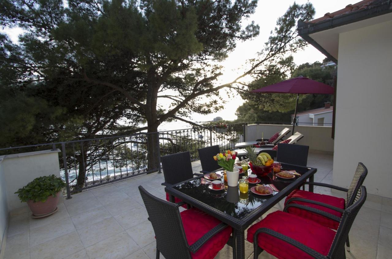 Apartments By The Sea Brela, Makarska - 11821 Luaran gambar