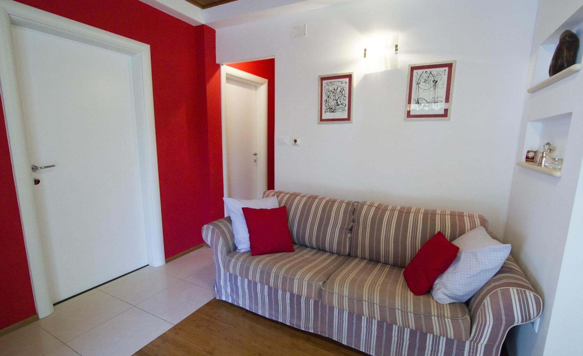 Apartments By The Sea Brela, Makarska - 11821 Bilik gambar